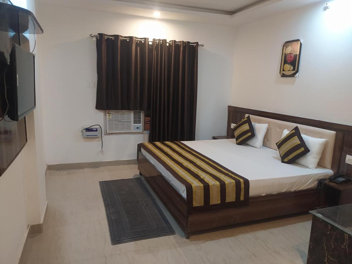 Hotel Royal Central Haridwār Exterior foto